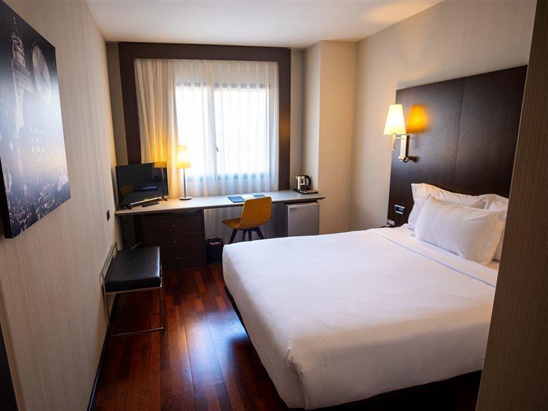 Vilamari Hotel 4*